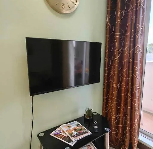 Urban Oasis 1 Br At Visayas Avenue, Quezon City!!! Manila