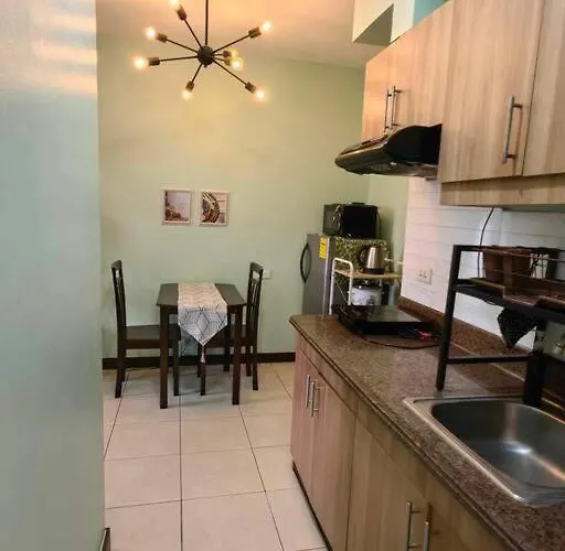 Urban Oasis 1 Br At Visayas Avenue, Quezon City!!! Manila